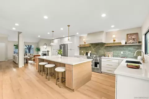 9157 Mesa Woods Ave, San Diego, CA 92126