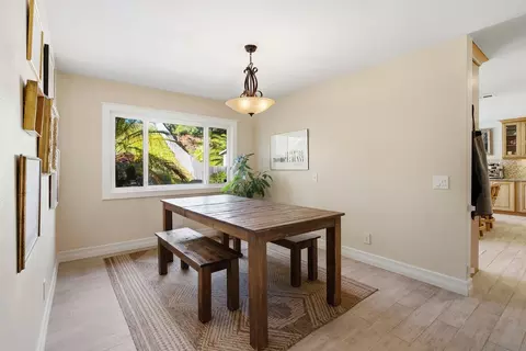 Dining - 4866 Park Dr, Carlsbad, CA 92008 photo 3 of 4