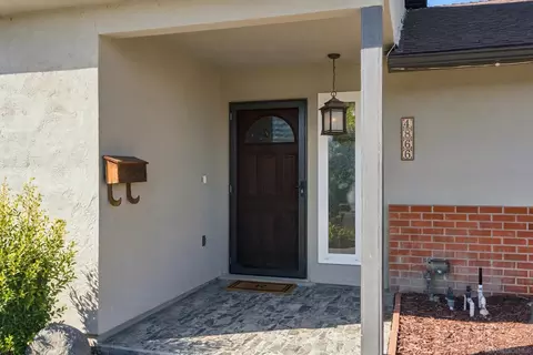 Exterior - 4866 Park Dr, Carlsbad, CA 92008 photo 6 of 18