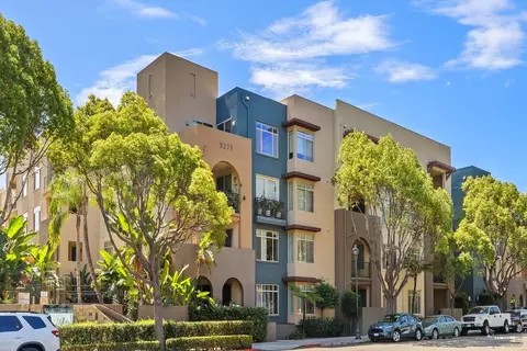 8275 Station Village Ln #3305, San Diego, CA 92108