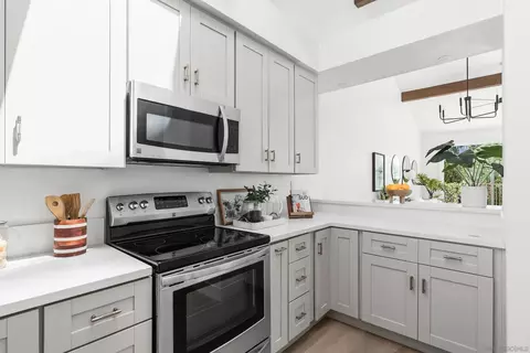 Kitchen - 4849 Flying Cloud Way, Carlsbad, CA 92008 photo 3 of 3