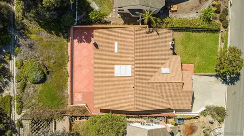 View/Area - 2268 Valley Rd, Oceanside, CA 92056 photo 2 of 15