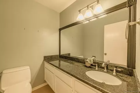 Bath - 2268 Valley Rd, Oceanside, CA 92056 photo 1 of 5