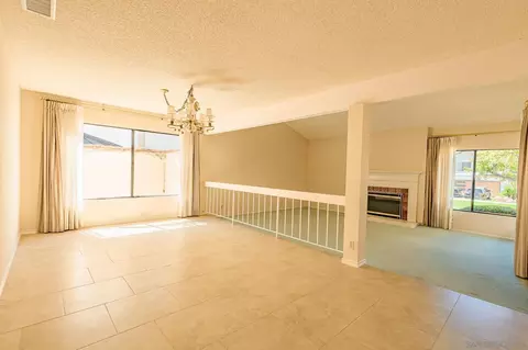 Living - 2268 Valley Rd, Oceanside, CA 92056 photo 4 of 8