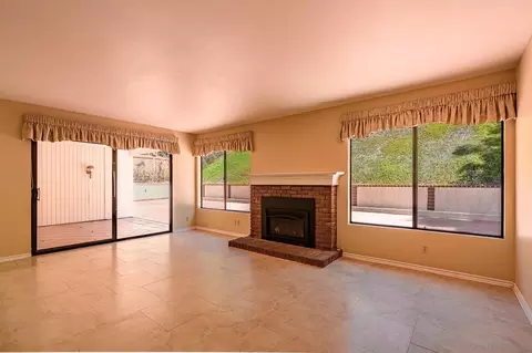 Living - 2268 Valley Rd, Oceanside, CA 92056 photo 1 of 8