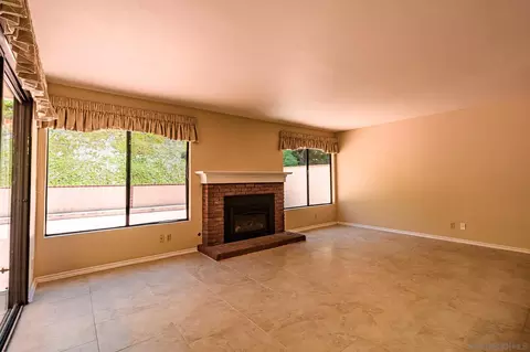 Living - 2268 Valley Rd, Oceanside, CA 92056 photo 2 of 8