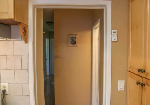 Entry Way - 580 Kit, Hemet, CA 92543 photo 3 of 4