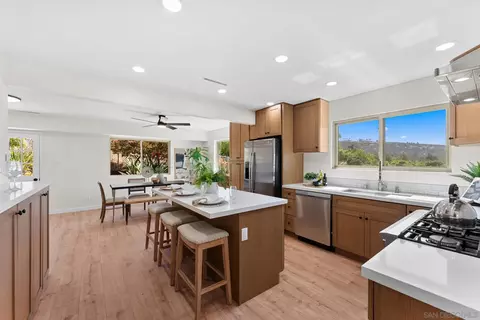 Kitchen - 14475 Pebble Canyon Dr, Poway, CA 92064 photo 1 of 2