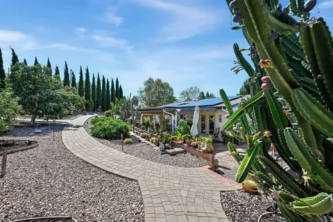 Exterior - 332 Bandini, Vista, CA 92083 photo 9 of 20