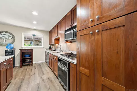 Kitchen - 332 Bandini, Vista, CA 92083 photo 2 of 3