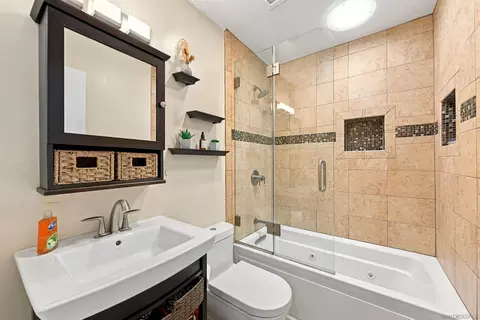 Bath - 332 Bandini, Vista, CA 92083 photo 2 of 2