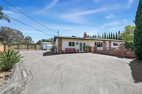 Exterior - 332 Bandini, Vista, CA 92083 photo 2 of 20