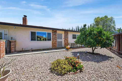 Exterior - 332 Bandini, Vista, CA 92083 photo 3 of 20
