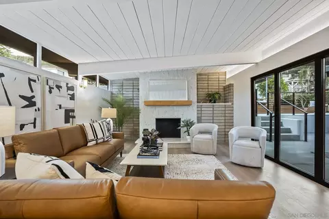 2204 Rosecrans St, San Diego, CA 92106