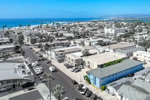 4930 Santa Monica, San Diego, CA 92107