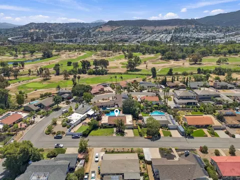 View/Area - 8621 Dunwoodie Rd, Santee, CA 92071 photo 5 of 7
