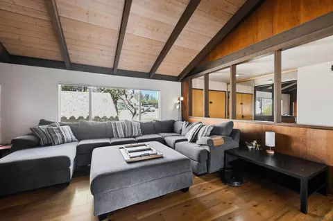 Living - 8621 Dunwoodie Rd, Santee, CA 92071 photo 2 of 5