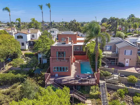 4408 Braeburn Rd, San Diego, CA 92116
