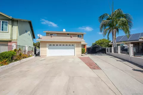 335 Dolo St, San Diego, CA 92114