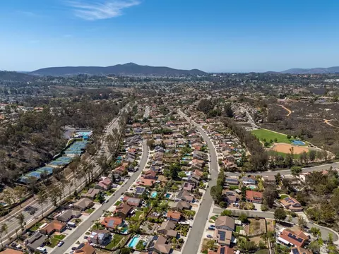 View/Area - 13056 Triumph, Poway, CA 92064 photo 9 of 20