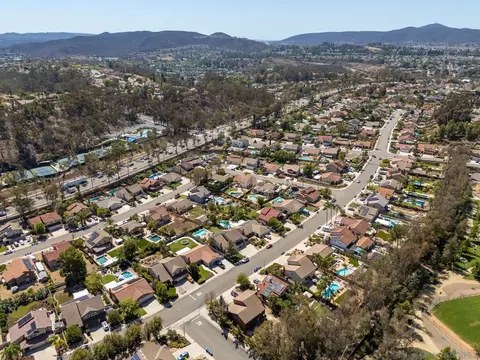 View/Area - 13056 Triumph, Poway, CA 92064 photo 7 of 20