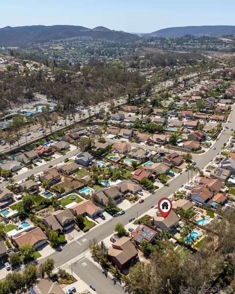View/Area - 13056 Triumph, Poway, CA 92064 photo 18 of 20
