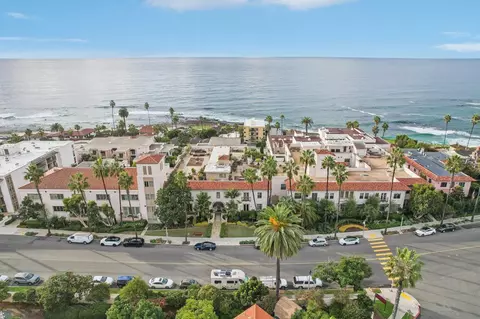 View/Area - 464 Prospect St #101, La Jolla, CA 92037 photo 8 of 14
