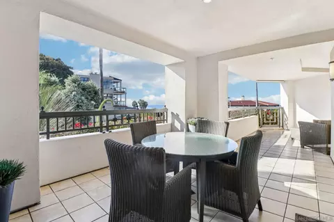 Exterior - 464 Prospect St #101, La Jolla, CA 92037 photo 6 of 11