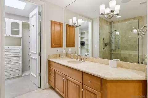 Bath - 464 Prospect St #101, La Jolla, CA 92037 photo 5 of 6