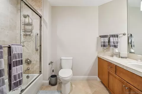 Bath - 464 Prospect St #101, La Jolla, CA 92037 photo 6 of 6