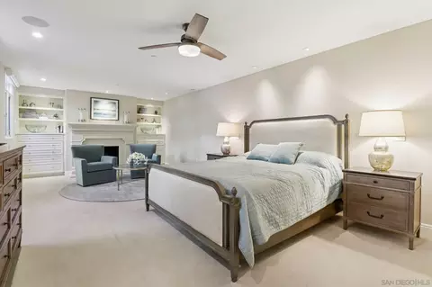 Bedroom - 464 Prospect St #101, La Jolla, CA 92037 photo 1 of 6