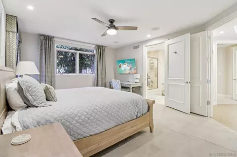 Bedroom - 464 Prospect St #101, La Jolla, CA 92037 photo 5 of 6
