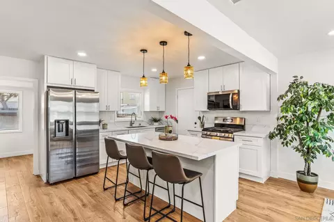 1334 E Division St, National City, CA 91950