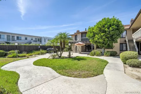 Exterior - 4262 Parks #207, La Mesa, CA 91941 photo 3 of 4