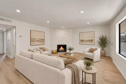 Living - 4262 Parks #207, La Mesa, CA 91941 photo 2 of 6