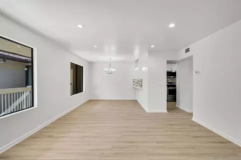 Living - 4262 Parks #207, La Mesa, CA 91941 photo 4 of 6