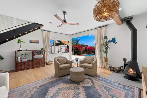 3544 Tomahawk Ln, San Diego, CA 92117