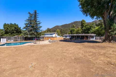 Exterior - 3620 Foxley Dr, Escondido, CA 92027 photo 6 of 7