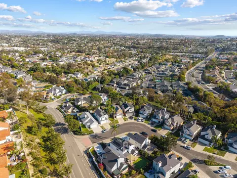 View/Area - 1851 Via Primero, Oceanside, CA 92056 photo 4 of 8
