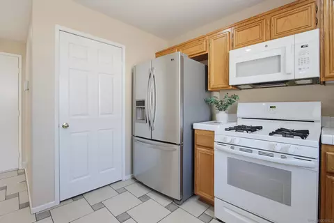 Kitchen - 4724 Ventana Way, Oceanside, CA 92057 photo 3 of 3