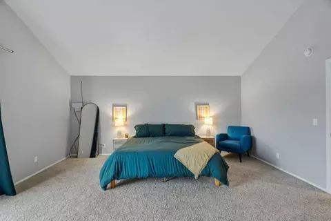 Bedroom - 29760 Eagle Point Dr, Canyon Lake, CA 92587 photo 4 of 7