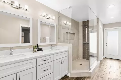 Bath - 14161 Halper, Poway, CA 92064 photo 1 of 3