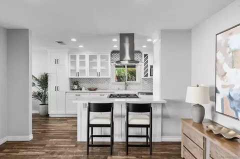 Kitchen - 14161 Halper, Poway, CA 92064 photo 1 of 4