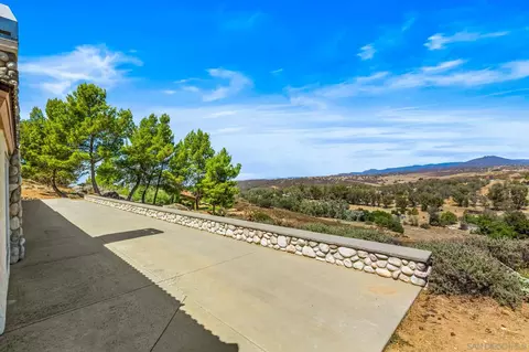 Exterior - 25090 Oakana, Ramona, CA 92065 photo 6 of 9