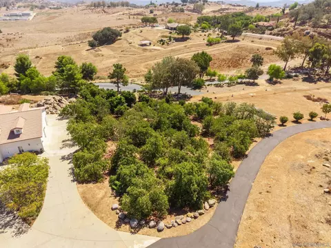 View/Area - 25090 Oakana, Ramona, CA 92065 photo 5 of 6