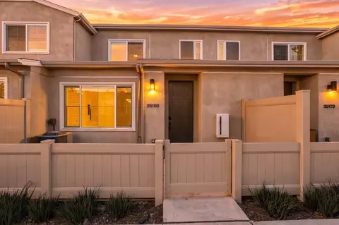 Exterior - 35169 Rangpur Ln, Fallbrook, CA 92028 photo 1 of 6