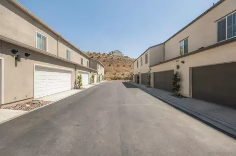 Exterior - 35169 Rangpur Ln, Fallbrook, CA 92028 photo 6 of 6