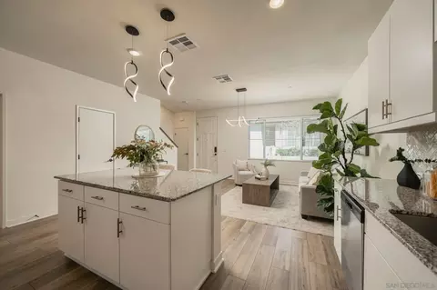 Kitchen - 35169 Rangpur Ln, Fallbrook, CA 92028 photo 1 of 4