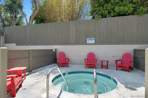 Exterior - 155 W Glaucus #C, Encinitas, CA 92024 photo 6 of 6