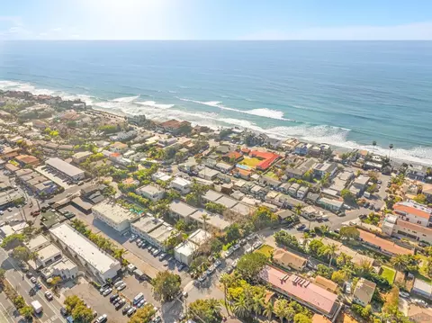 View/Area - 155 W Glaucus #C, Encinitas, CA 92024 photo 5 of 11